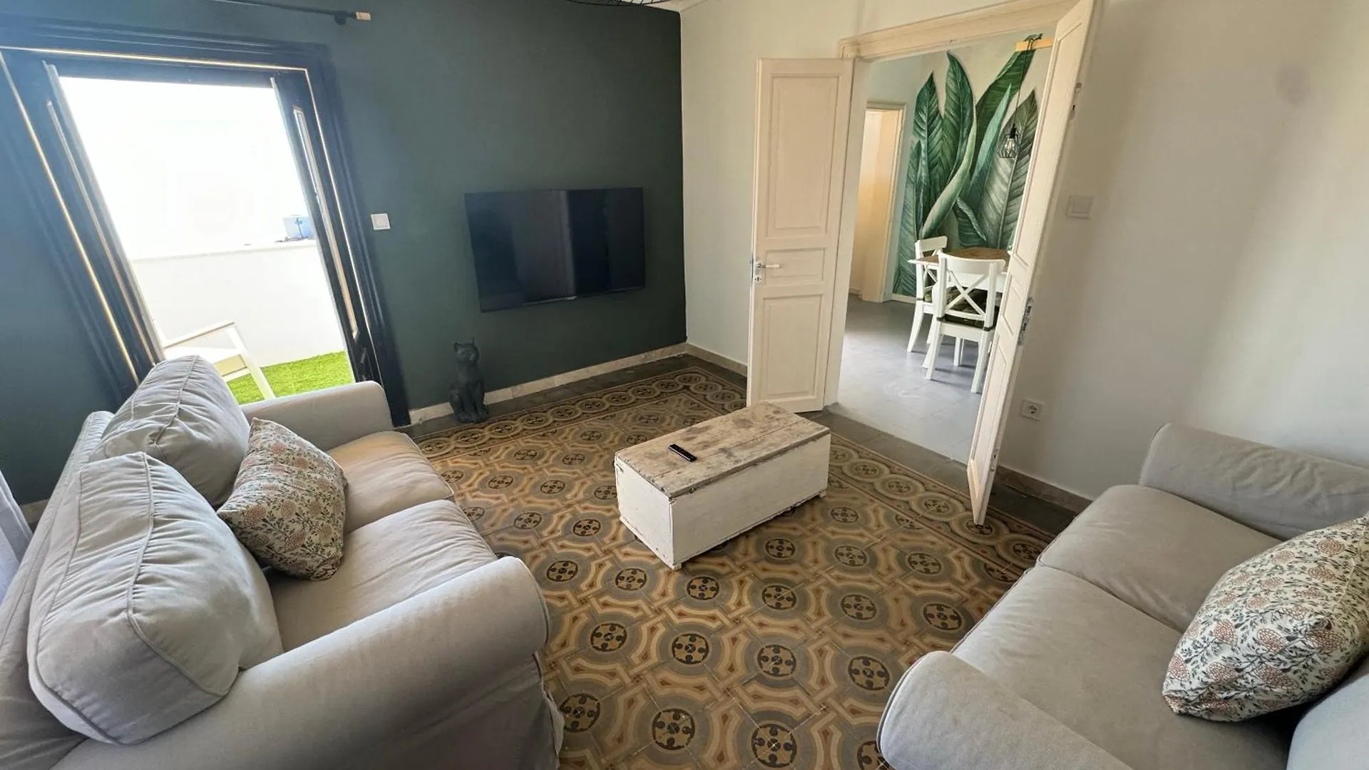 Attila Apartment Pollina 0*,